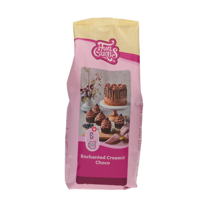 Funcakes Mix Für Enchanted Cream®: Einfach Zu Verwendende, Sehr Leichte Und Flauschige Schneeweiße Creme, Perfekt Zum Füllen Und Abdecken Von Kuchen Oder Als Belag Für Cupcakes, Halal., 900 G