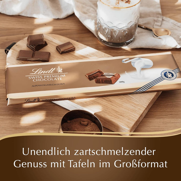 Lindt Schokolade Vollmilch Extra | 300 G Tafel | Aus Feinster Vollmilch-Schokolade | Schokoladentafel | Schokoladengeschenk